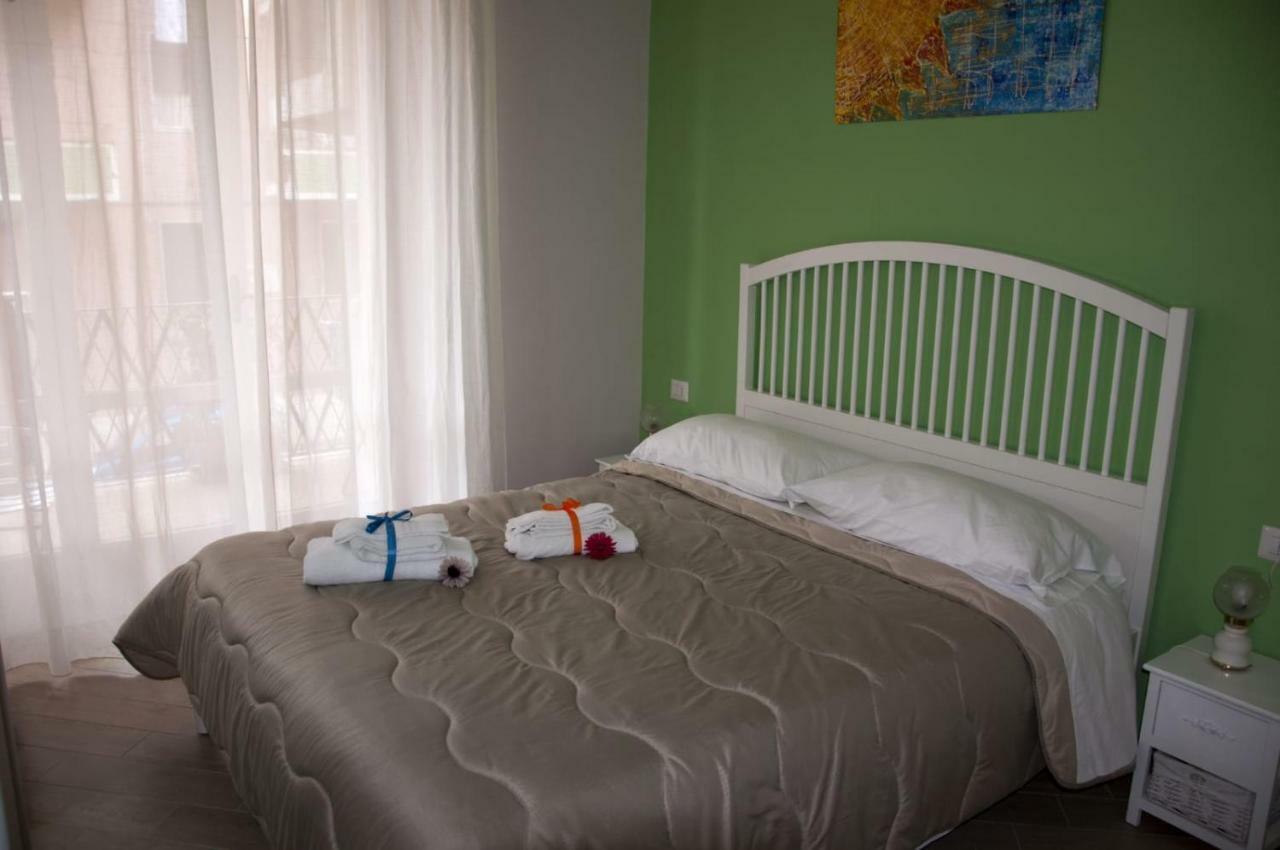Velia B&B Gaeta Exterior foto
